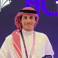 أسامة صادق